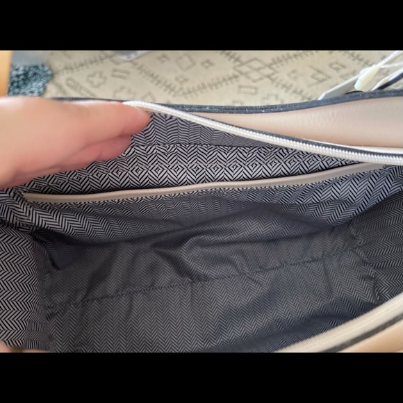 NWT Beatiful boho tropical leaf wood purse - Picture 8 of 10